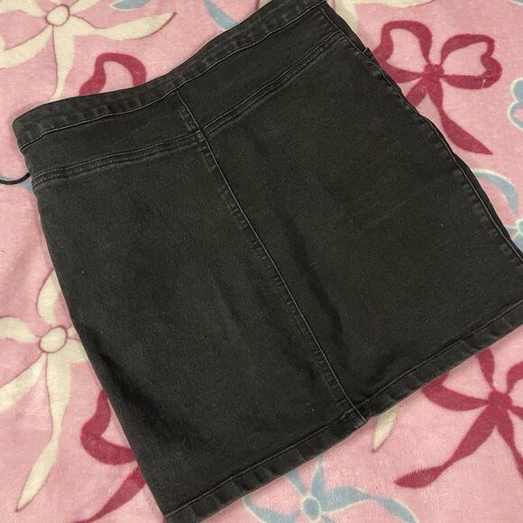 Forever 21 Solid Black Whimsigoth Tie Up Mini Skirt Juniors Size Small - Picture 4 of 5